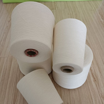 कश्मीरी की तरह नरम 50% एक्रिलिक मिश्रित क्रोकेट बुनाई यार्न 5Ply 28Nm/2 दूध मिश्रित बुनाई